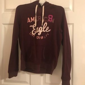 American Eagle burgundy hoodie